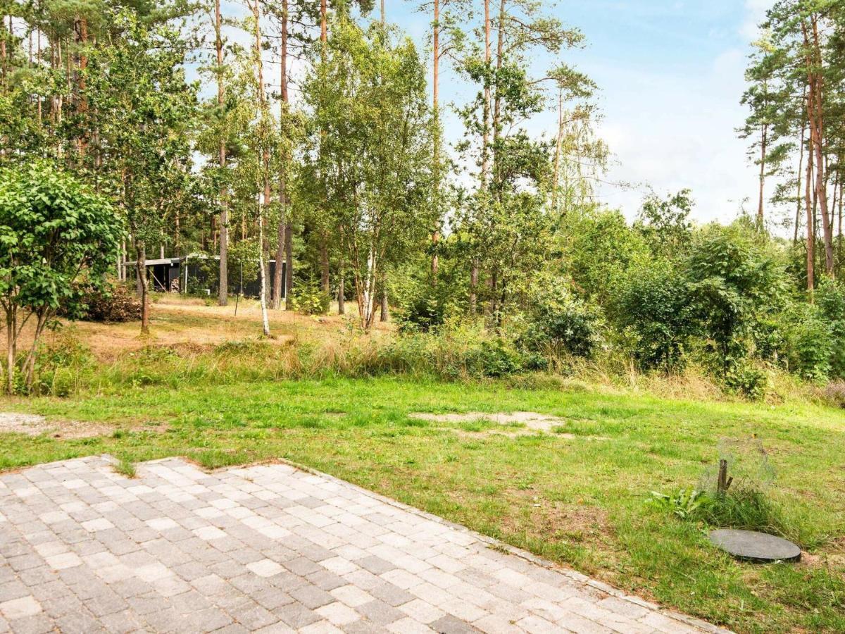 7 Person Holiday Home In Kolind Bilik gambar